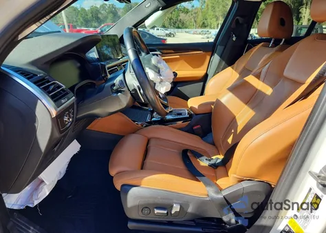 2022 BMW X4 xDrive30I z USA, uszkodzony, nr VIN 5UX33DT03N9J79448